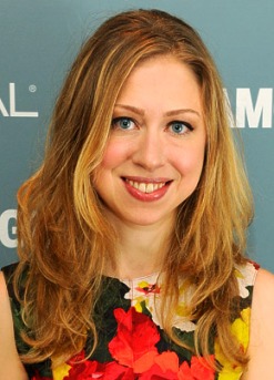 The new mom-to-be, Chelsea Clinton Mezvinsky.  Image by Dimitrios Kambouris/WireImage.com .